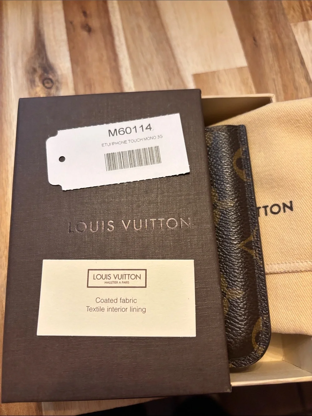 Louis Vuitton Monogram Canvas Phone Sleeve 3G with bags, tags, box!